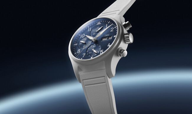 IWCシャフハウゼン、ホワイト・セラミック製の「パイロット・ウォッチ・クロノグラフ 41“プティ・プランス”」を発表