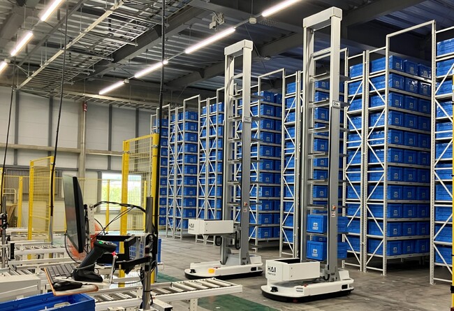 ブラザーロジテック、クラウドWMS×物流ロボットで作業時間60％短縮、保管効率2倍を実現