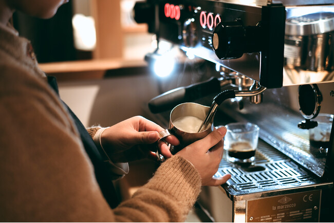 【期間限定】至高のコーヒー×焼きたてのパン。The COFFEE ROASTERにて人気ベーカリー「Pain SiNGE」とのコラボPOP-UPショップを開催！