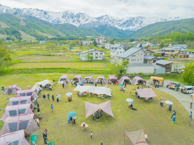 【白馬で“何もしない贅沢”】GW明けの穴場イベント「HAKUBAワインマルシェ」開催