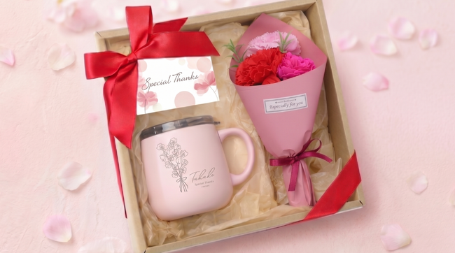 【 ココロを贈る 名入れギフトOkulu 】花だけじゃ足りない母の日に。名入れ×誕生花で想いが伝わる『Fleur Mug Gift』発売