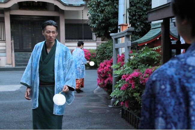 神楽坂 街歩きイマーシブシアター『記憶の質屋 ほの灯り堂』が開幕　5月3日(日・祝)まで毎日上演