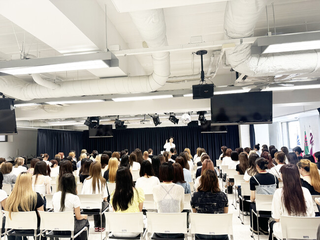 その一歩が、夢を壊す。ロイヤル学園が警察と連携し、全学生に「防犯講習」を実施