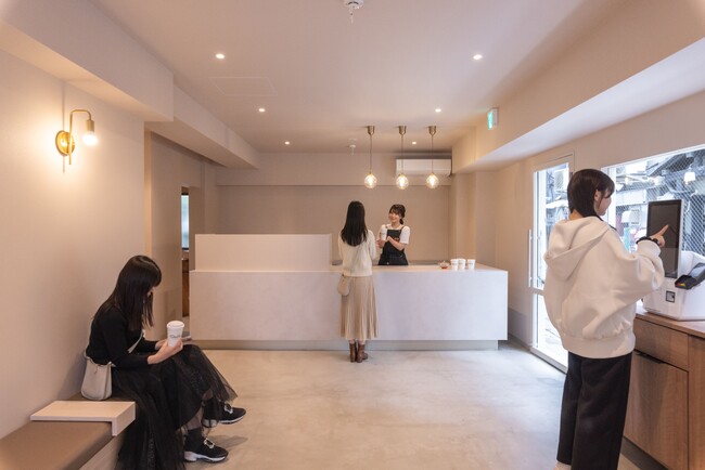 【浜松町エリア新店オープン】毎日通える価格で、上質な一杯を。テイクアウトメインのドリンク専門店「Daily TEA&COFFEE」2026年5月1日(金)、東京・浜松町にオープン