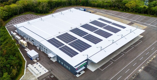工場で使用する電力の約33%を再生エネルギーへ　ヤマダ西日本リユースセンター 山口工場にて太陽光パネルを設置