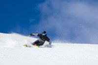 桜・新緑・春紅葉・雪山、4つの季節が一度に交差する、春のニセコへ　ニセコユナイテッドのリフト券が最大半額　5月6日まで営業予定！