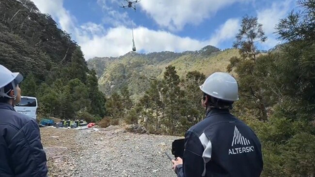 【国内初】AlterSky、屋久島国立公園でのし尿運搬試験に成功