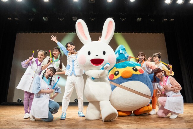 「さかなのおにいさん かわちゃん」とのコラボレーション楽曲『かたつむり歯なんぼん？』をコンサートで初お披露目！