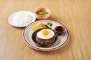 ハンバーグステーキ　目玉焼きのせ　～ドミグラスバターソース～