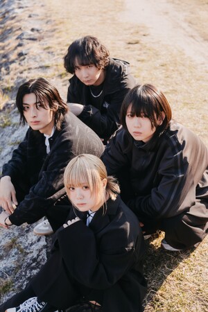 クレナズム、2026年待望の第一弾「心火」(ココロビ)リリース。心に残る“消えない小さな火”を描く。