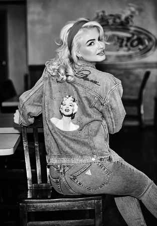 GUESS 、MARILYN MONROE(TM) カプセルコレクションSS26を発表