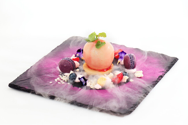 果実が主役の、美しい初夏のデセール。銀座三越のカフェ「ボンボヌール」新メニュースタート