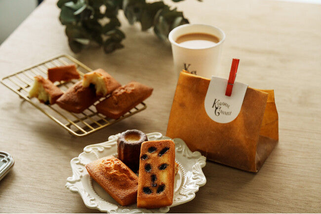 蔵前の焼きたてカヌレ専門店「KURAMAE CANNELE」と上野駅のエキュート上野店にて、5/15（金）より『リッチバニラフィナンシェ』『ラムレーズンフィナンシェ』を限定発売