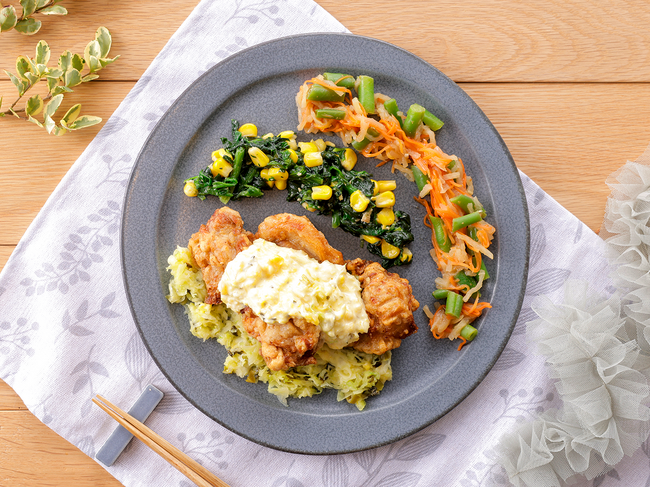 甘酢と特製のタルタルソースが食欲をそそる「濃厚タルタル添えチキン南蛮」が5月15日（金）に新登場
