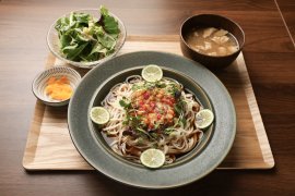 夏野菜ラタトゥイユの冷製半田そうめん 夏野菜ラタトゥイユの冷製半田そうめん