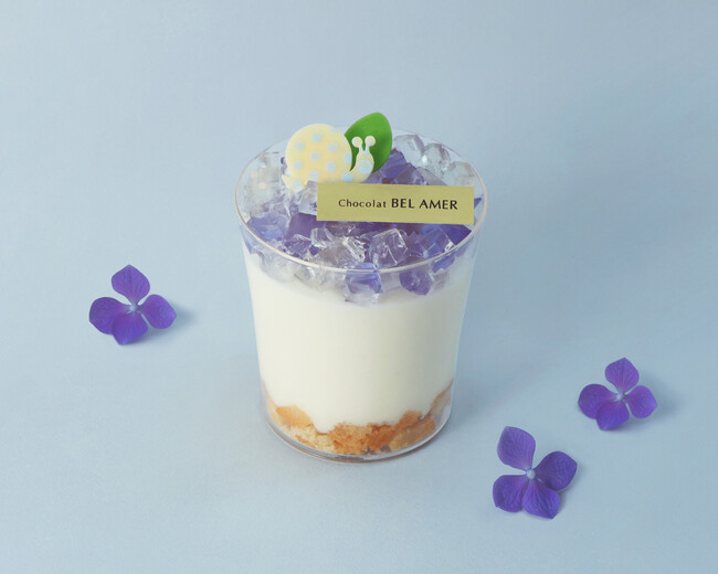 ショコラ専門店【ベルアメール】より、梅雨の季節を彩る紫陽花スイーツが登場。初夏を涼やかに楽しむ、華やかなグラスデザートコレクション。