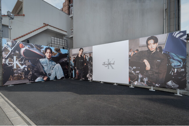 Calvin Kleinが原宿・竹下口パークでバナナミルクがもらえる5月23日(土)・24日(日)2日間限定のストア来店スタンプラリーを実施