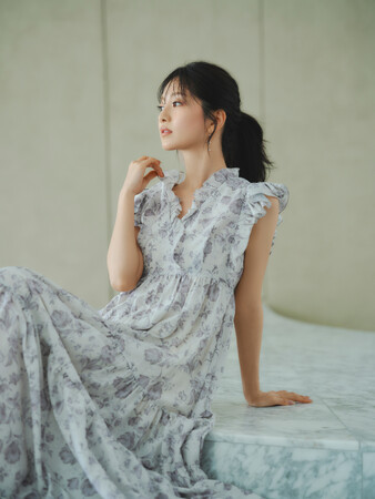【COCO DEAL】5/25（月）お出かけムード高まる夏LOOKを小室安未が纏う。