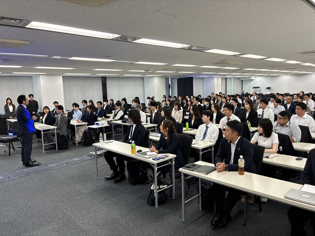 「学びを力に、組織を一つに」全社員150名が集結するオフライン全体研修を実施～水戸ホーリーホック小島代表も特別登壇～