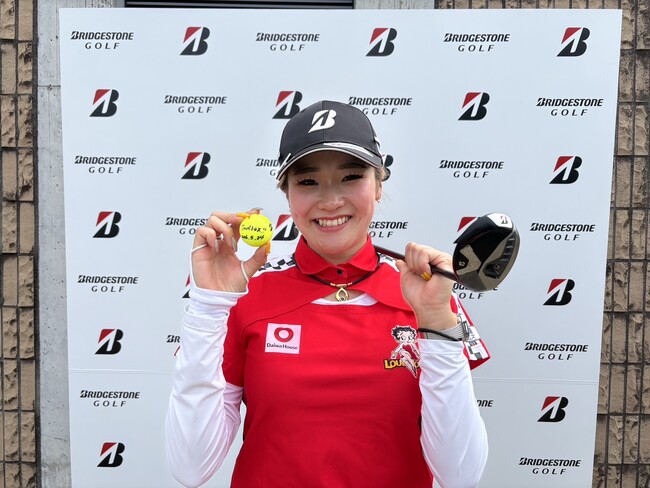桑木志帆 ブリヂストンゴルフのギアでアルバトロス達成!