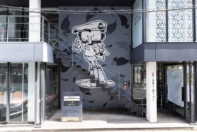 RVCA、MHAK × TENGAone によるRVCA SHIBUYA STORE外壁アートプロジェクトを実施