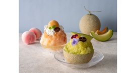 フルーツを贅沢に味わう夏限定スイーツプレミアムかき氷「クラウンメロン」と「桃」登場 フルーツを贅沢に味わう夏限定スイーツプレミアムかき氷「クラウンメロン」と「桃」登場