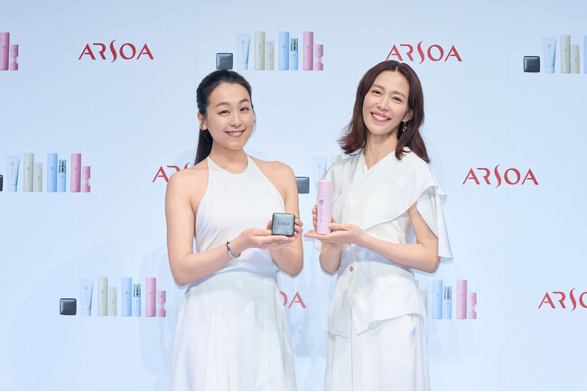 アルソア　ブランドリニューアル＆新製品発表会に木村佳乃さん・浅田真央さんが初のメディア共演登壇！新スキンケア広告ビジュアル・メイキングムービーの撮影秘話を公開