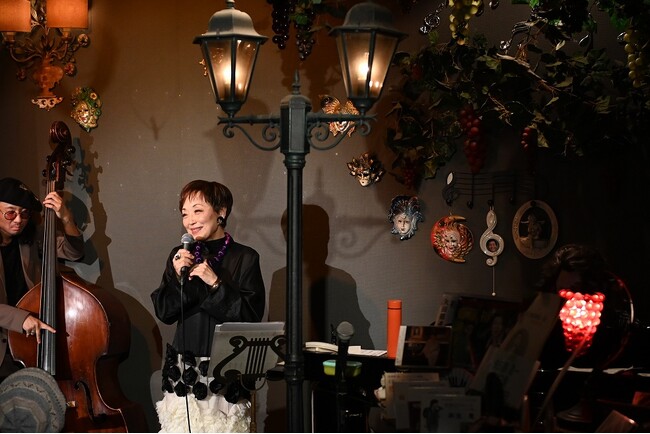 クミコライブレポート 5月27日(水)新宿・シャンパーニュ