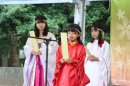 万葉歌の朗唱の様子 万葉歌の朗唱の様子