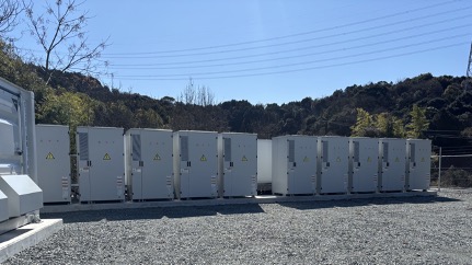 【日本蓄電池株式会社】熊本県宇城市にて系統用蓄電施設「NC宇城市豊野町蓄電所」需給調整市場への運用開始