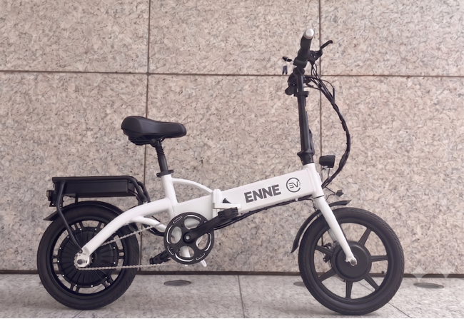【ENNE ZERO第1次先行販売予約ご購入者の方へ】タイヤサイズ16インチ仕様への変更まだ間に合います。より安定感のある走行性能をお求めのお客様は16インチ仕様へご変更いただけます。