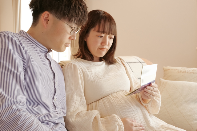 出産費用無償化に約7割が賛成も、「2人目の後押しになる」は半数止まり→2人目の壁の本当のカギは