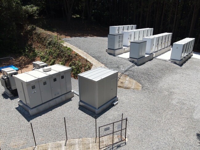 福岡県宮若市にて手がけた系統用蓄電池が竣工。自社による最適な機器選定・施工により、再エネ普及と地域電力系統の安定化に向けたインフラ基盤を確立