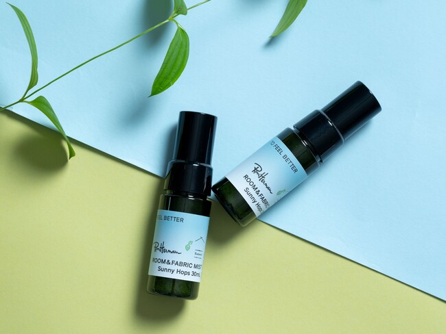 【ロンハーマン】Ron Herman Cosmeticsより、心ほどけるホップと柑橘、ハーブの香りを楽しむルーム＆ファブリックミストが新登場。