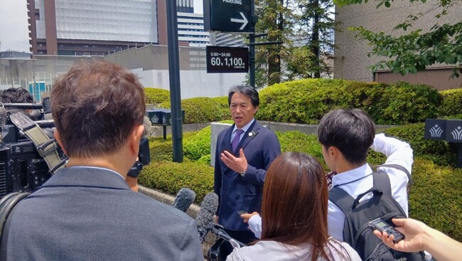 「自治体初」となるJR西日本への定款変更提案は否決、京都府亀岡市が株主総会で直接説明