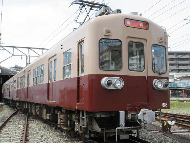 引退前にもう一度！貝塚線600形をツートンカラーへ復刻塗装します！