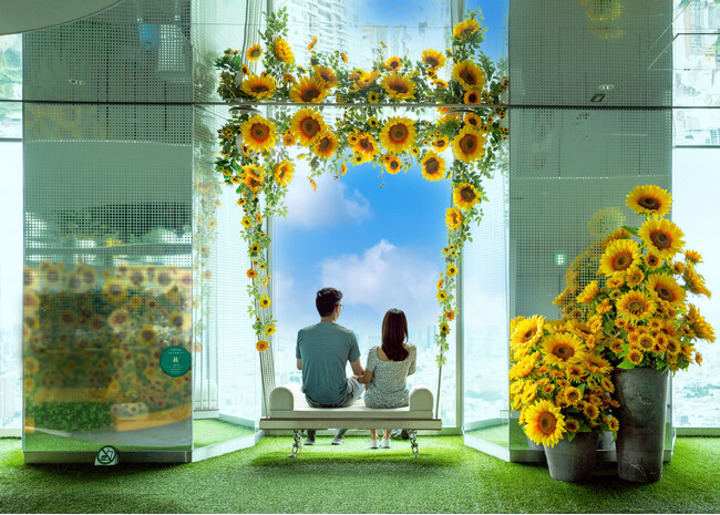 約550本のひまわりに囲まれて、“日本の夏”を満喫！「てんぼうパークの夏景色」猛暑や紫外線を気にせず快適に過ごせる“空の避暑地”*7月9日（木）～8月31日（月）*