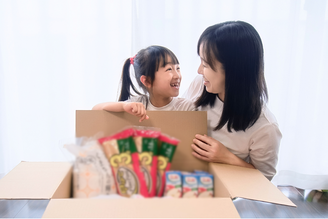【夏休みのひとり親家庭支援】全国200世帯へ計1700kgの米を含む「おやこエール便」の配送を実施