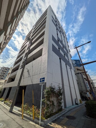 横浜駅徒歩圏の賃貸マンション「ザ・レジデンス横濱高島町」（現名称：「エスタート横濱高島町」）を取得