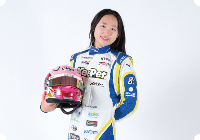 女子高生レーサー 松井沙麗「自分もカートに乗って思い切り走りたい」【YOUTH TIME JAPAN 2026年6・7月号】