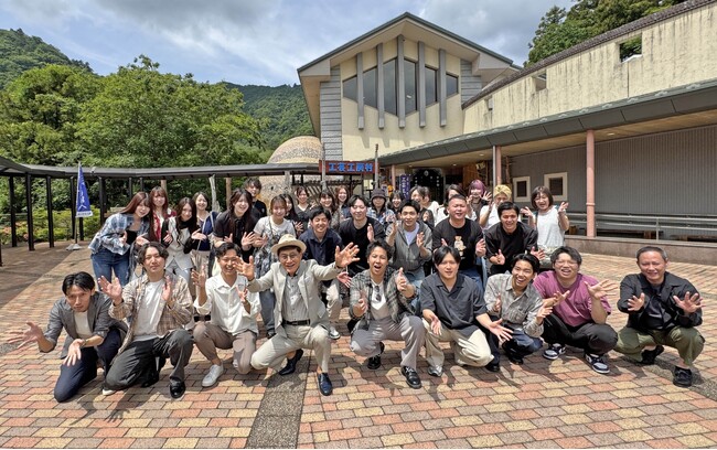 【福利厚生】いーふらん、第70回「会長と行くバスツアー」開催！｜陶芸体験＆絶品お寿司で社員交流