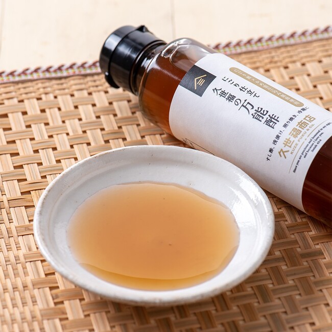 【新発売】漬ける、和える、焼く、だけでおいしい「久世福の万能酢」。にごり酢を使った、からだに嬉しい万能調味酢が誕生。