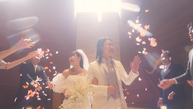 鈴木鈴木新曲「二人旅」がMusicVideo10万回再生突破