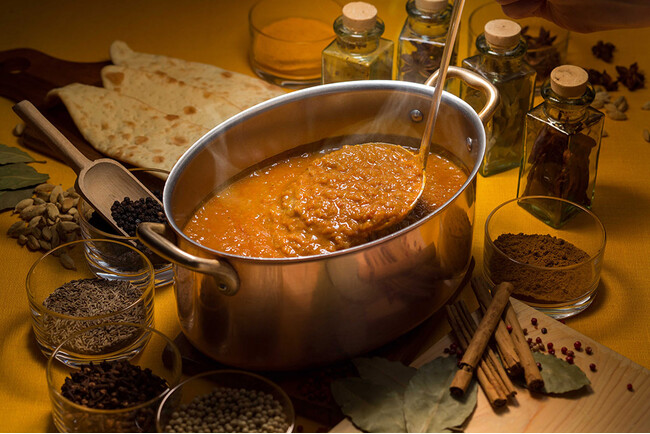 渋谷で楽しむ“7種のカレーを食べ比べ” 暑い夏に食欲を刺激する「かるめら カレーブッフェ 2026」をセルリアンタワー東急ホテルで開催