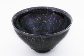 重要文化財 耀変天目 中国・南宋時代 12-13世紀 撮影:六田春彦 重要文化財 耀変天目 中国・南宋時代 12-13世紀 撮影:六田春彦