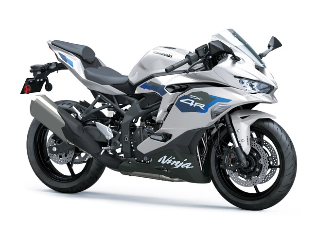 カワサキからスーパースポーツモデル「Ninja ZX-4R」「Ninja ZX-4RR」を2026年8月1日(土)に発売