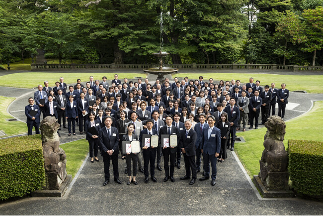 株式会社三井不動産ホテルマネジメント 社内表彰制度「第18回 MGH AWARD」表彰式を開催