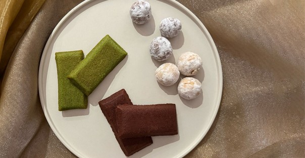 パン職人の“生地を見る力”が活きる焼き菓子国産抹茶フィナンシェや、食感を楽しむブールドネージュ等を通販限定セットで発売