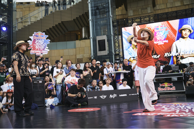 歴代の名曲に合わせて踊る、観客ジャッジのダンスバトル　Red Bull Dance Your Style 2026 National Final Japan