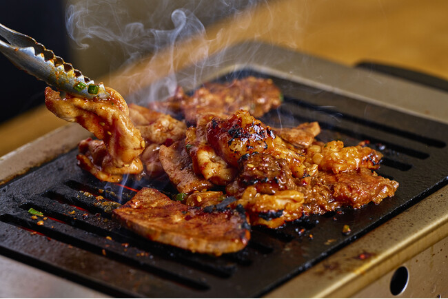 大阪焼肉・ホルモン ふたご、FAX限定コースを7月6日（月）から7月３０日（木）店舗限定で実施